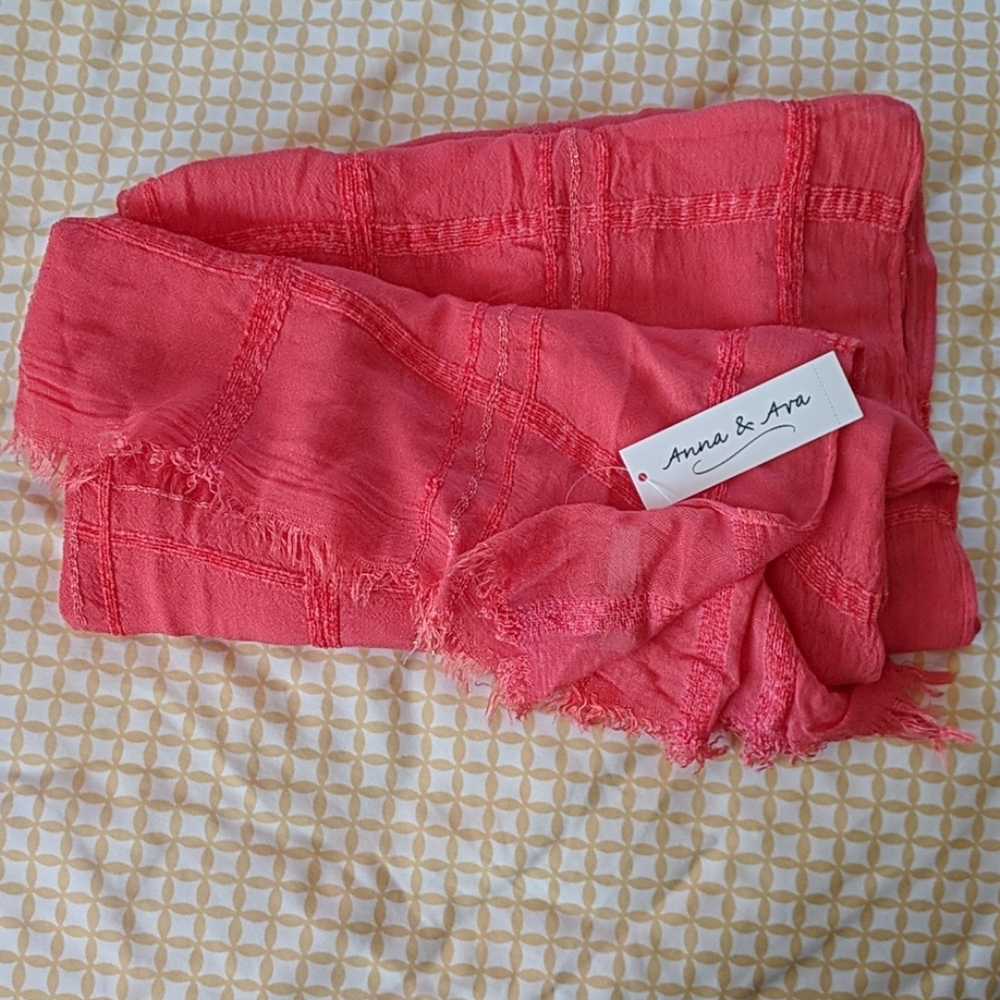NWT Anna and Ava Coral/Pink Scarf